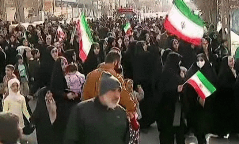 Multitudes se movilizan en Irán en respaldo al gobierno y rechazo a Estados Unidos e Israel