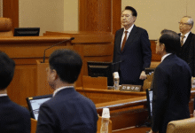 La fiscalía de Corea del Sur solicitó la pena de muerte contra el expresidente Yoon Suk Yeol por su responsabilidad en la declaración de la ley marcial en diciembre de 2024, una medida que, según los acusadores, puso en riesgo directo el orden constitucional y la democracia.