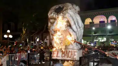 Mejores momentos del Carnaval de Veracruz 2026, Quema del Mal Humor (Foto de comsoc)