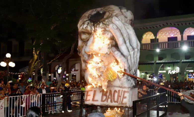 Mejores momentos del Carnaval de Veracruz 2026, Quema del Mal Humor (Foto de comsoc)