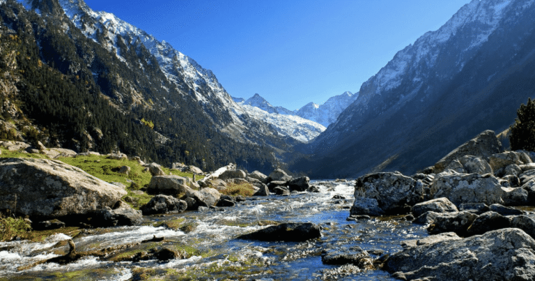 Los Pirineos se calientan a ritmo acelerado menos heladas y más días de verano cada década