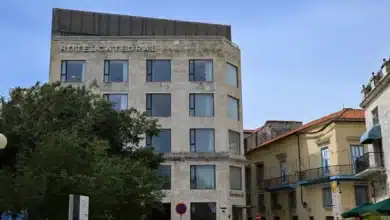 cadenas hoteleras y empresas financieras dejan cuba ante nuevas sanciones de estados unidos