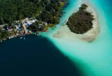 cenote esmeralda, el impresionante ojo de agua que da vida a la laguna de bacalar
