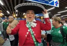 Niño ecuatoriano se enoja con aficionados mexicanos, manda mensaje (Foto de Sandra Rojas)