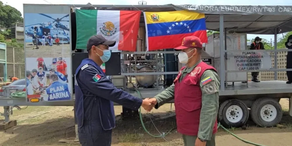 regresan a veracruz buques de la marina tras misión humanitaria en venezuela