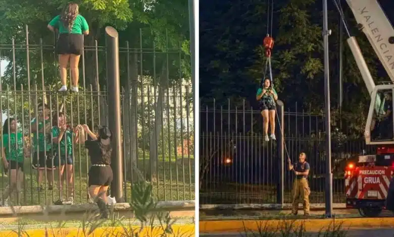 aficionada queda atrapada al intentar entrar al fan fest de monterrey fue rescatada con una grúa