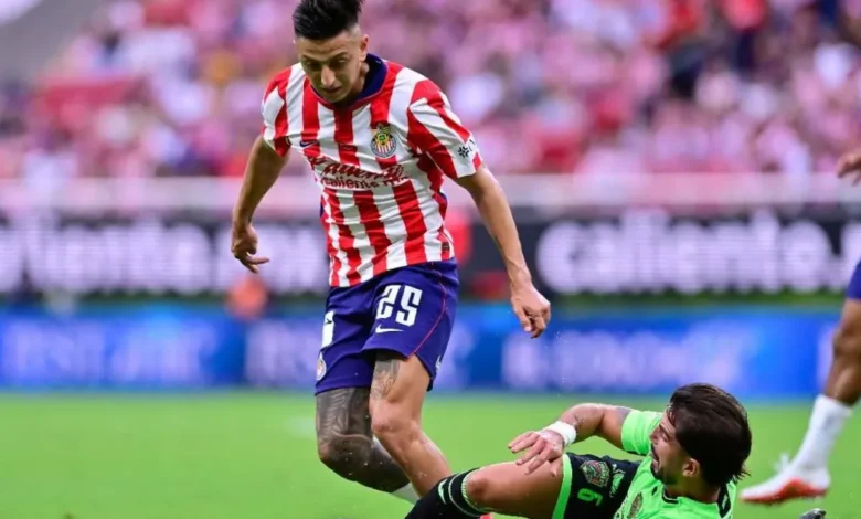 chivas vence a juárez con gol agónico de alvarado
