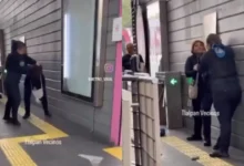 Suspenden a policías que se pelearon en estación de Metrobús (Fotos de internet)