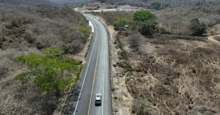 modernización de carretera salina cruz zihuatanejo beneficiará a casi 2 millones de habitantes sict