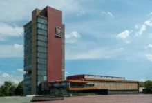 unam llama a estudiantes a verificar información antes de usar la ia
