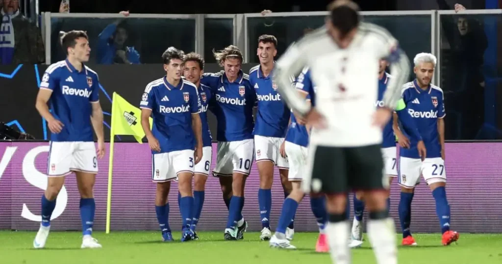 Como golea al Manchester United en Champions League, en crisis los Red Devils