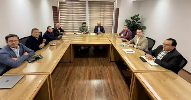 imss y sindicato abrirán mesa de diálogo para negociar aumento salarial